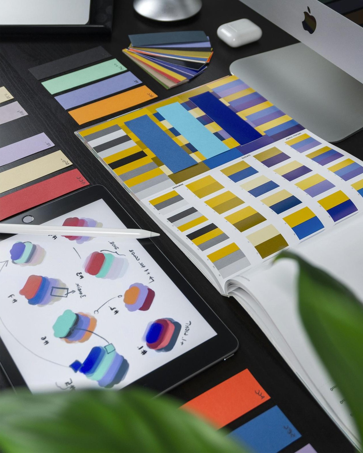 Equipo trabajando en mapa participativo